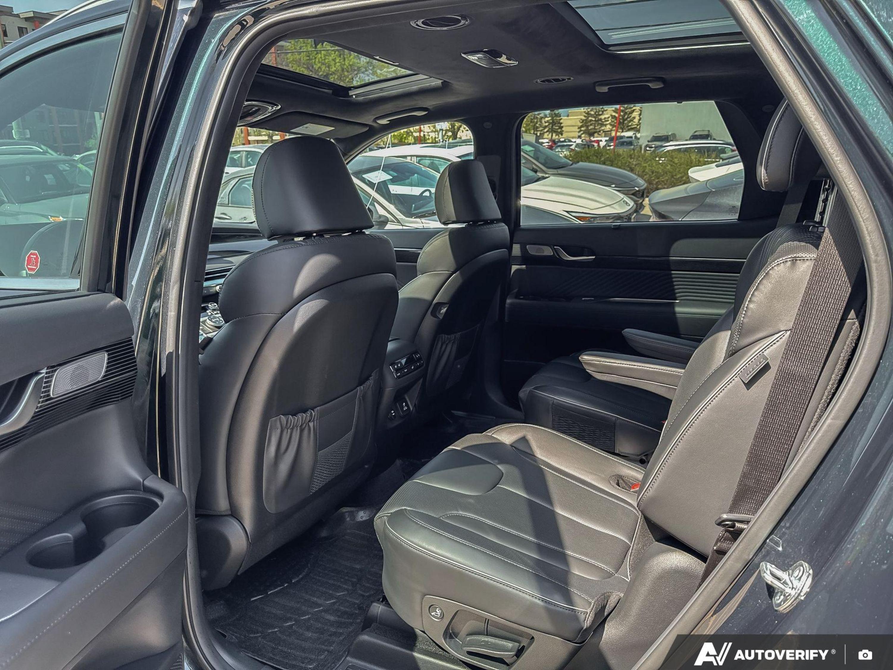 used 2024 Hyundai Palisade car, priced at $54,990