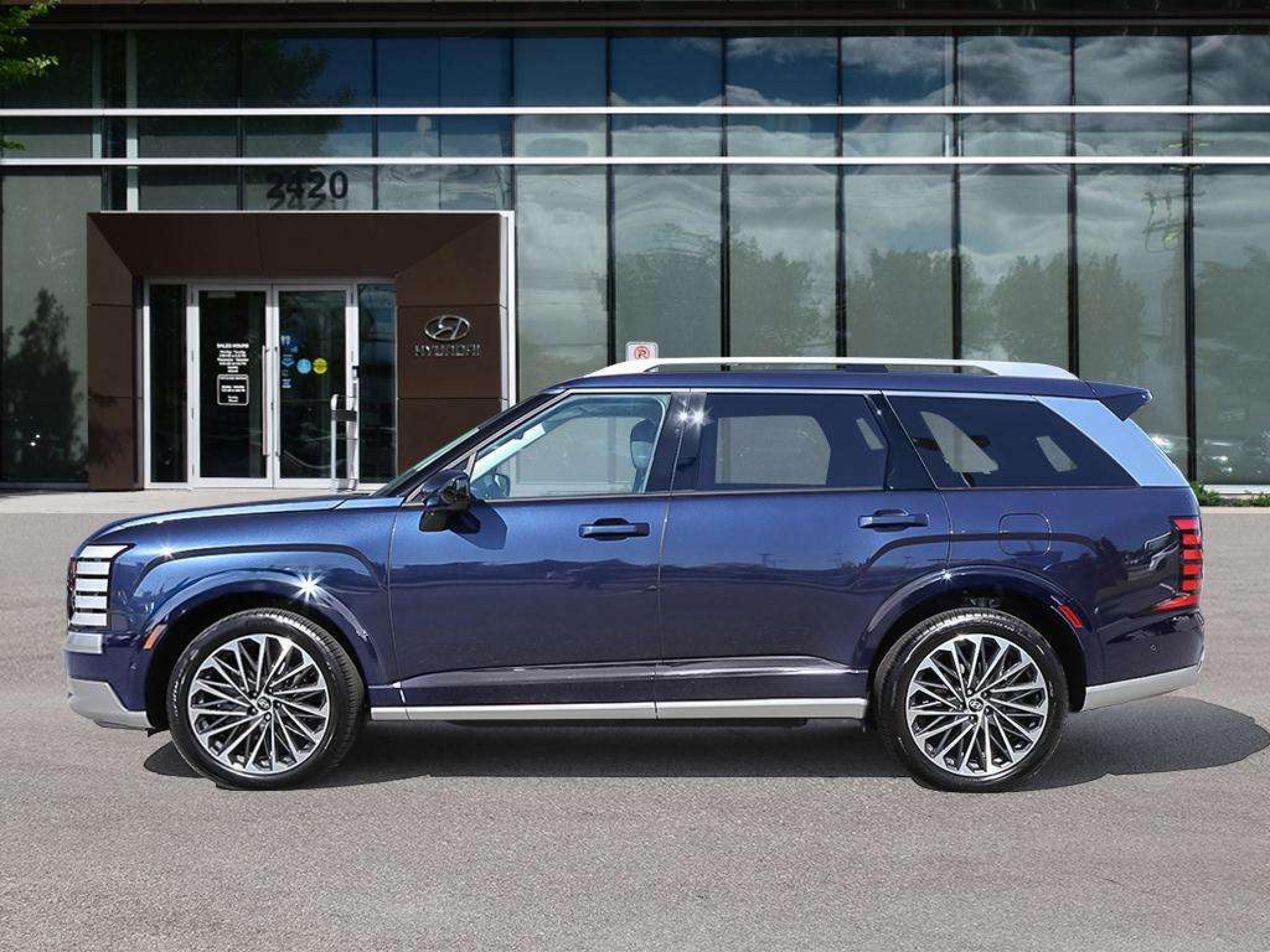 new 2026 Hyundai Palisade Hybrid car, priced at $70,853