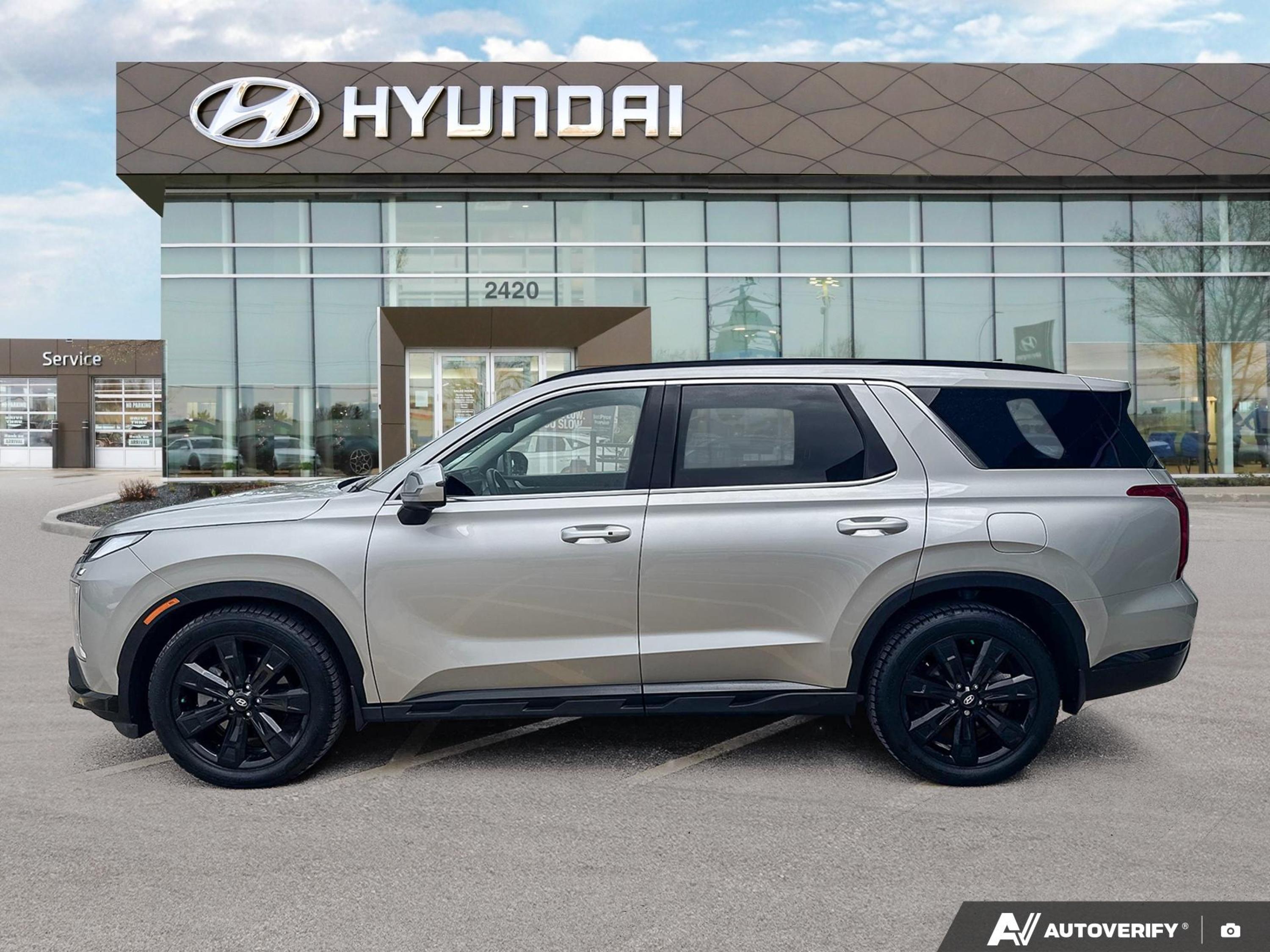 used 2025 Hyundai Palisade car, priced at $45,991