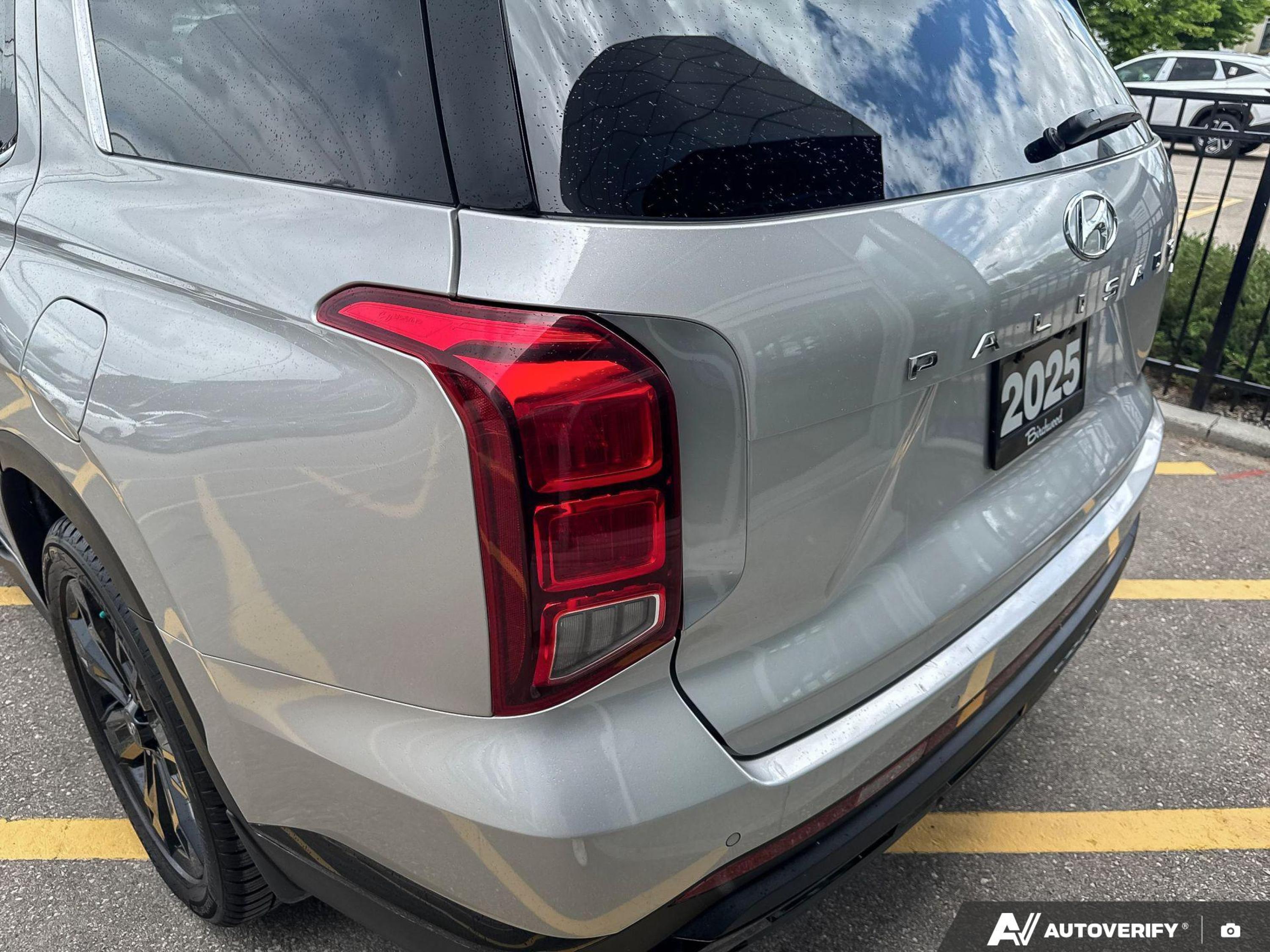 used 2025 Hyundai Palisade car, priced at $45,991