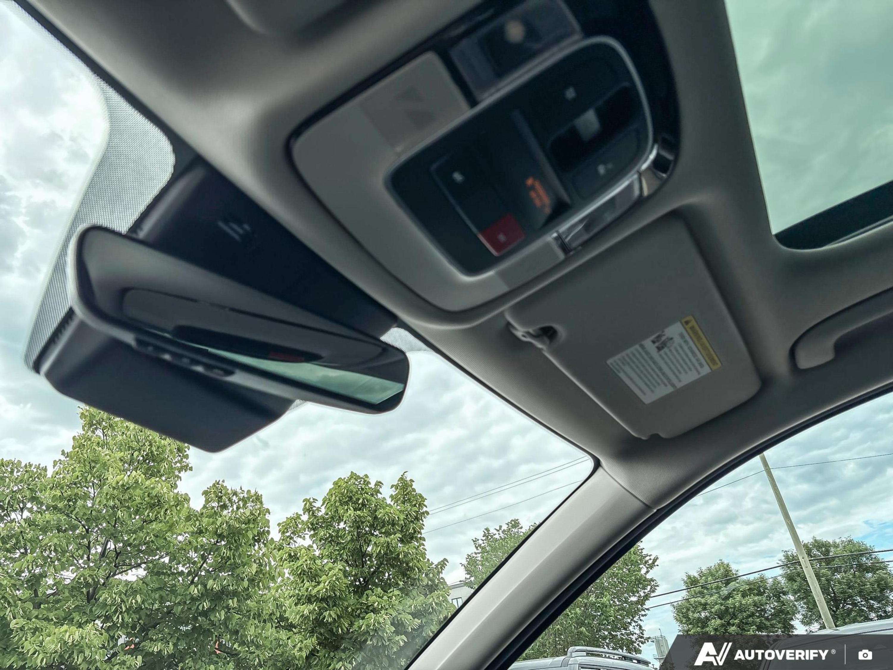 used 2023 Hyundai Tucson Hybrid car, priced at $32,991