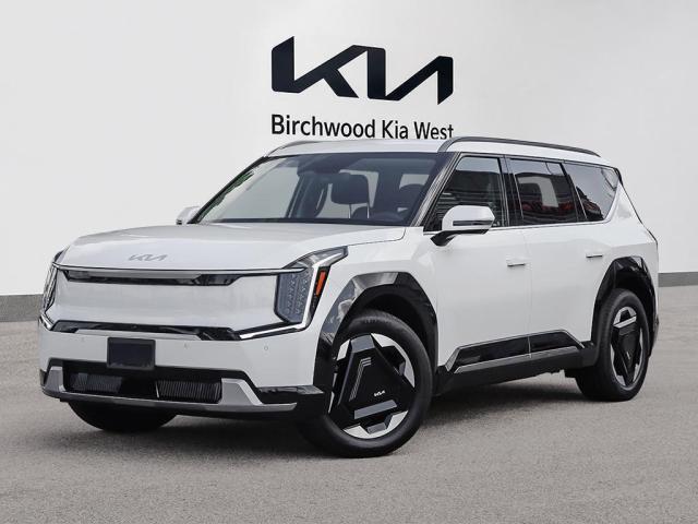 Photo of vehicle