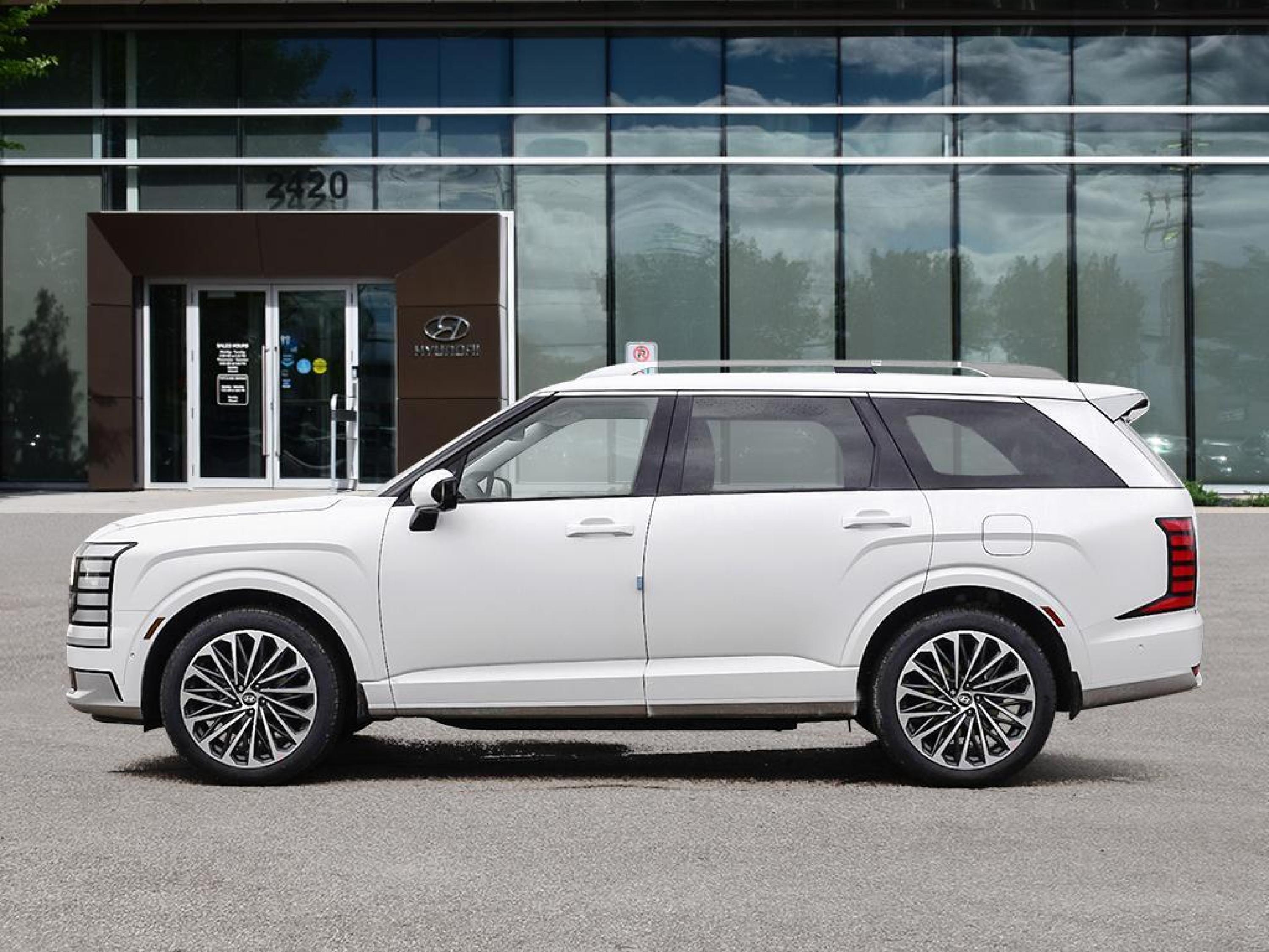 new 2026 Hyundai Palisade Hybrid car, priced at $70,853
