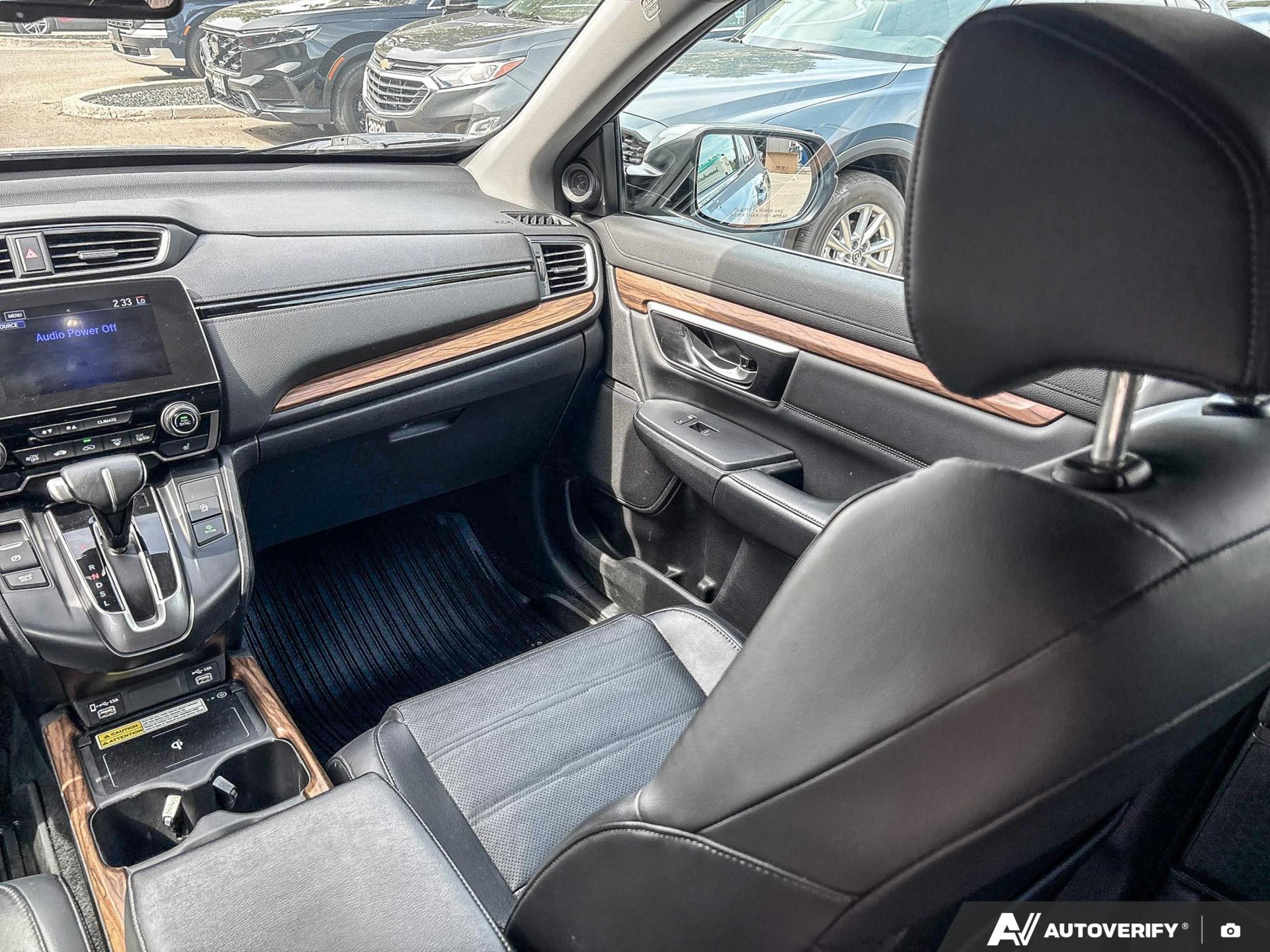 used 2021 Honda CR-V car, priced at $27,998