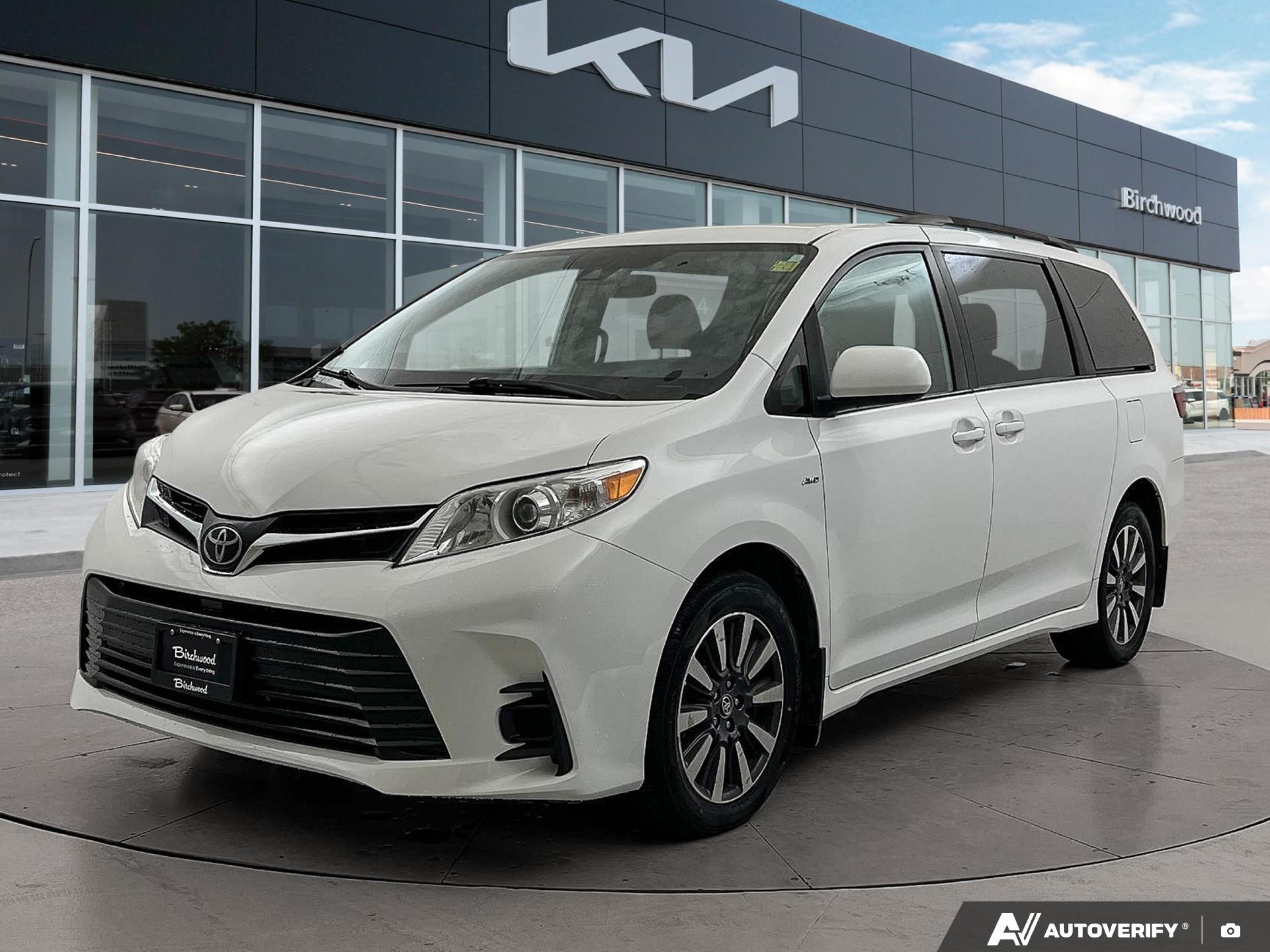 Super White 2020 Toyota Sienna Minivan All-Wheel Drive Automatic