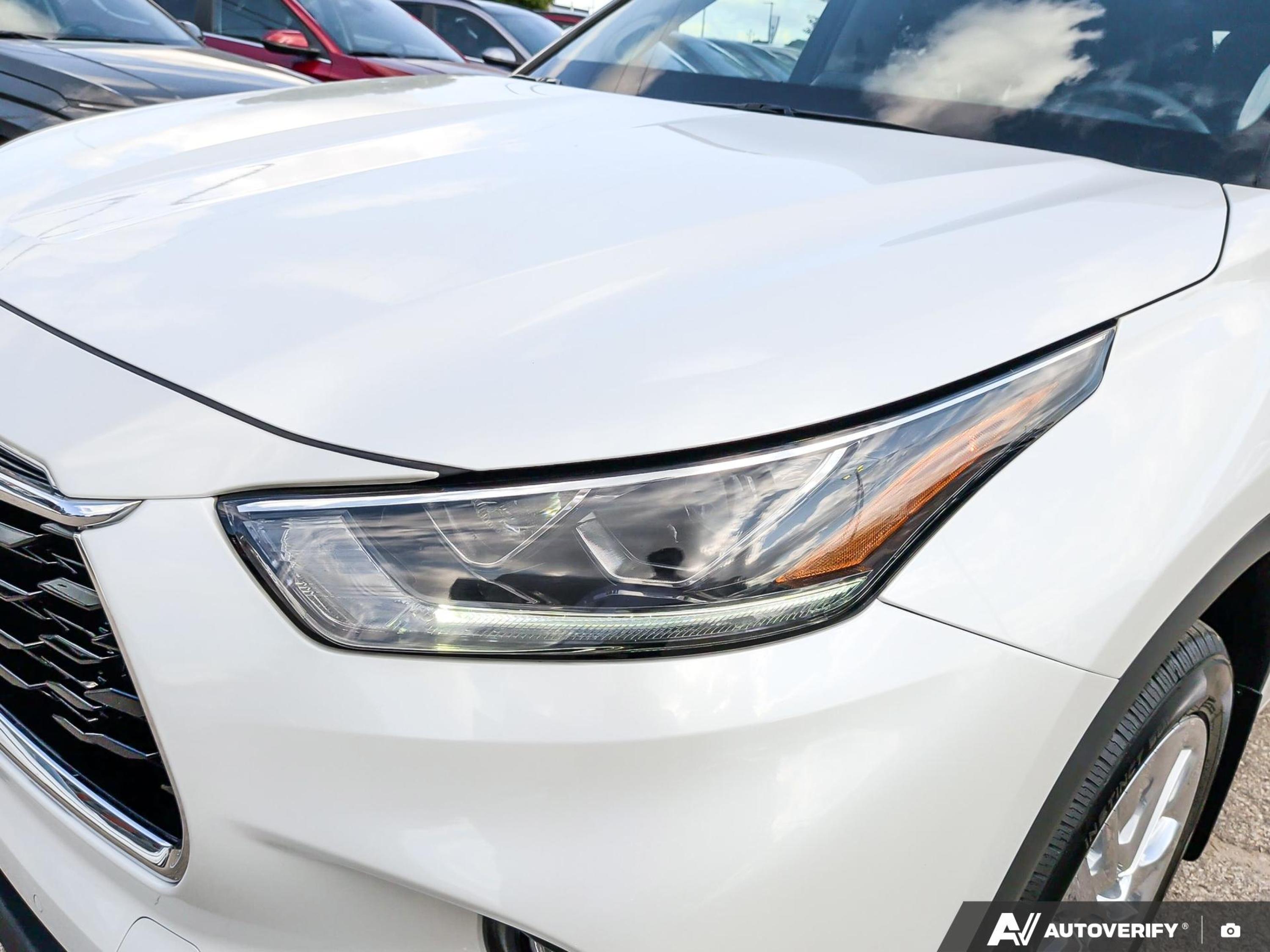 used 2022 Toyota Highlander car, priced at $47,487