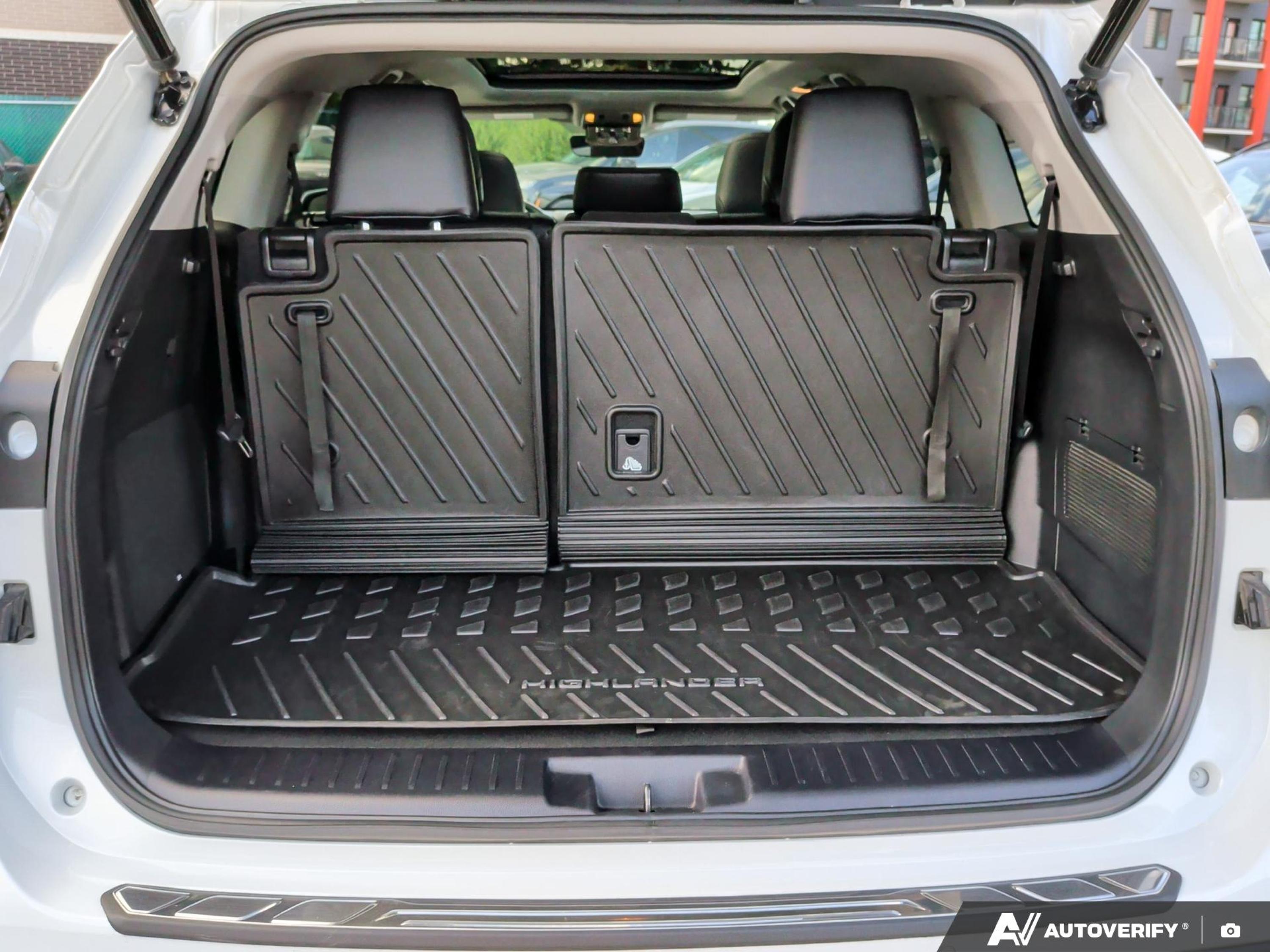 used 2022 Toyota Highlander car, priced at $47,487