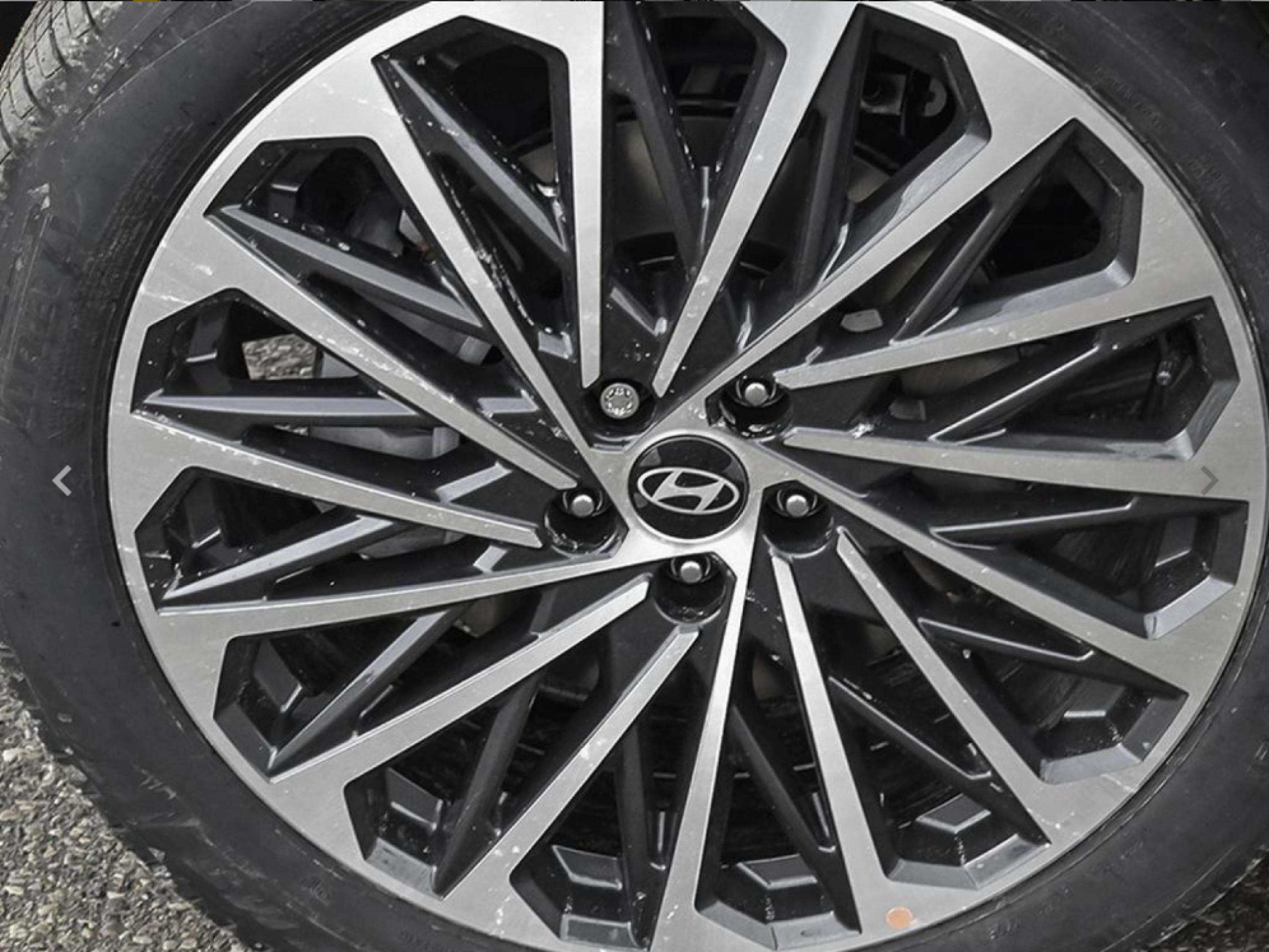 new 2026 Hyundai Palisade Hybrid car, priced at $70,853