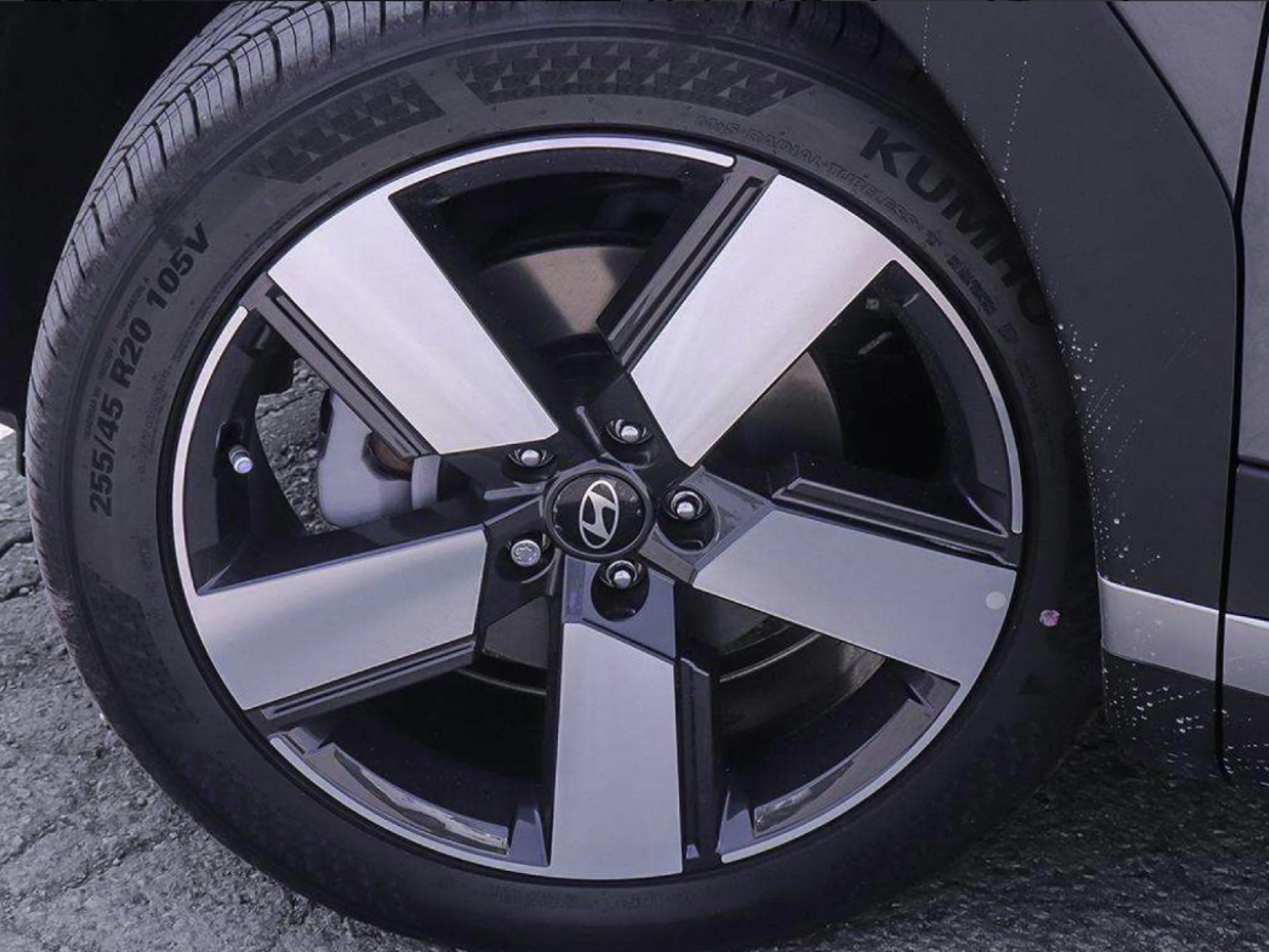 new 2027 Hyundai Santa Fe Hybrid car, priced at $54,653
