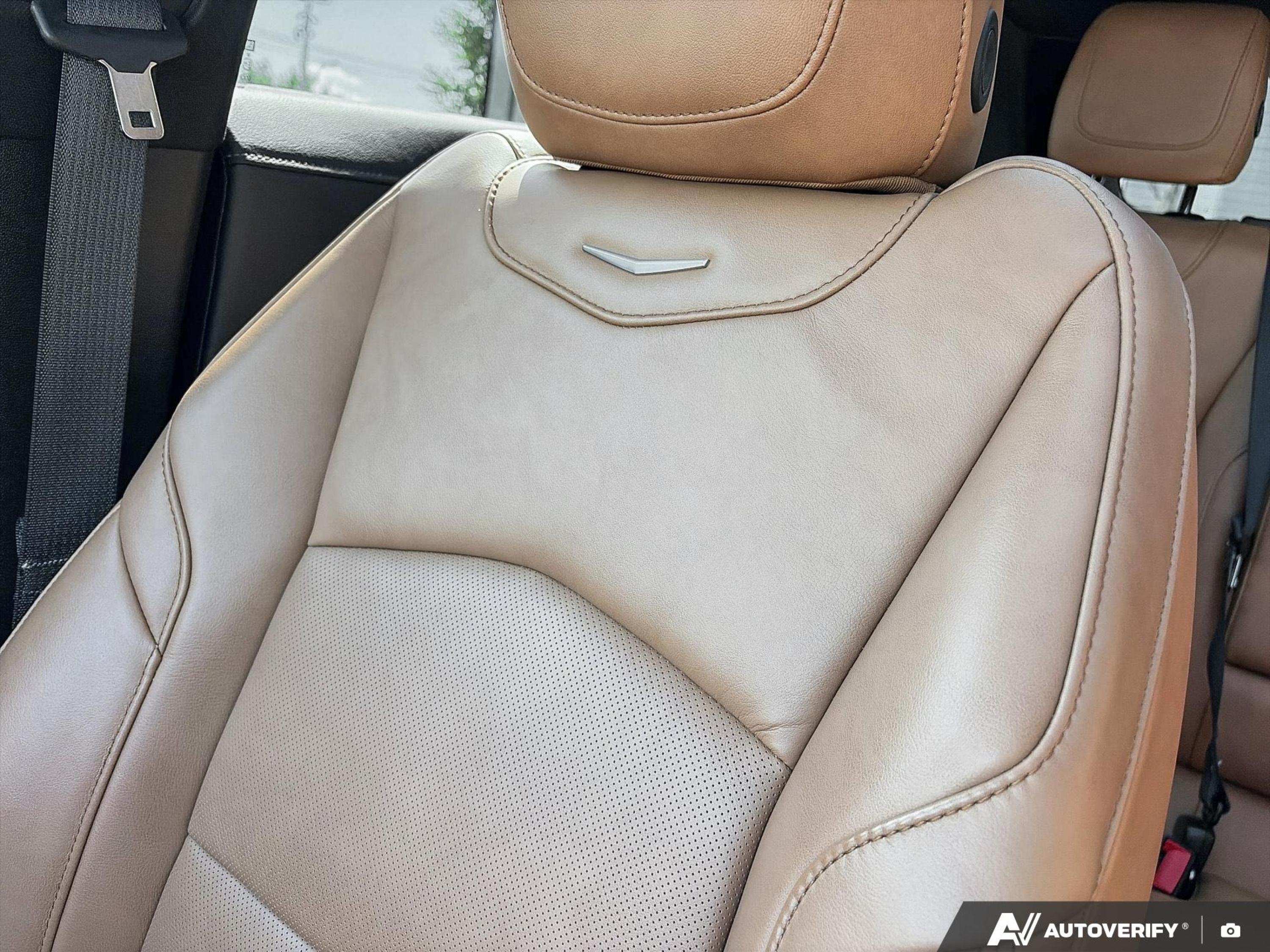 used 2024 Cadillac XT4 car, priced at $41,995
