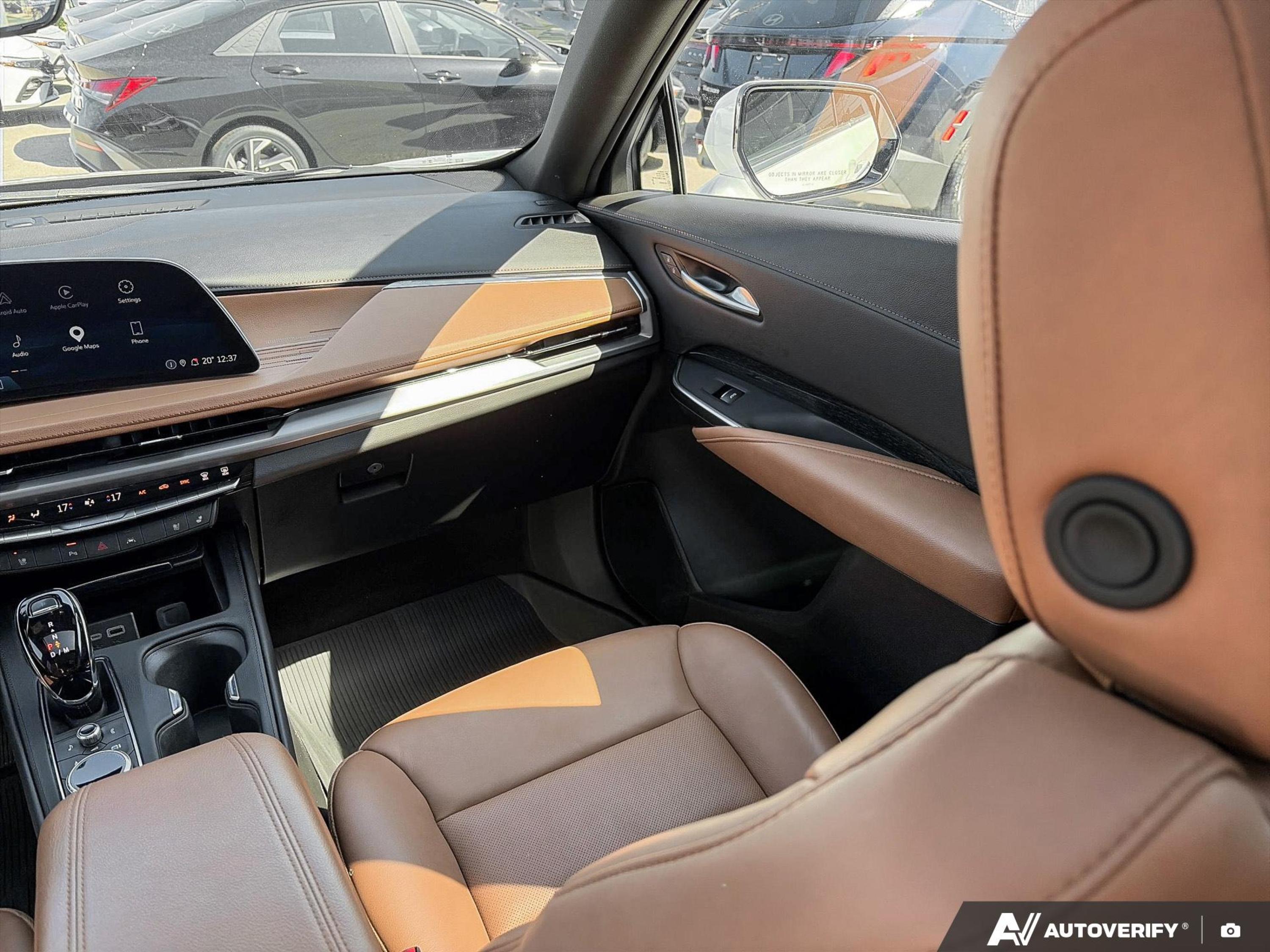 used 2024 Cadillac XT4 car, priced at $41,995
