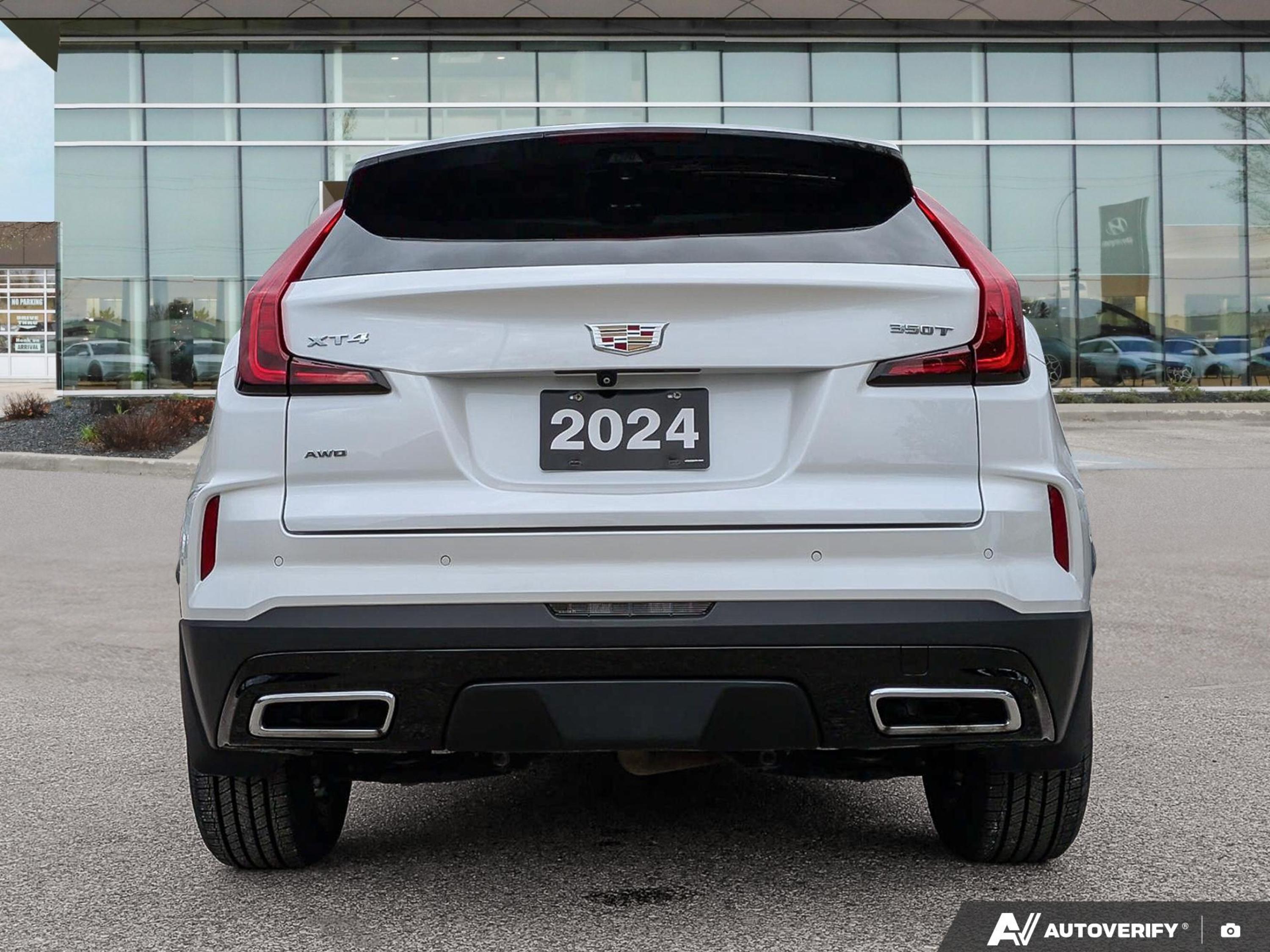 used 2024 Cadillac XT4 car, priced at $39,997