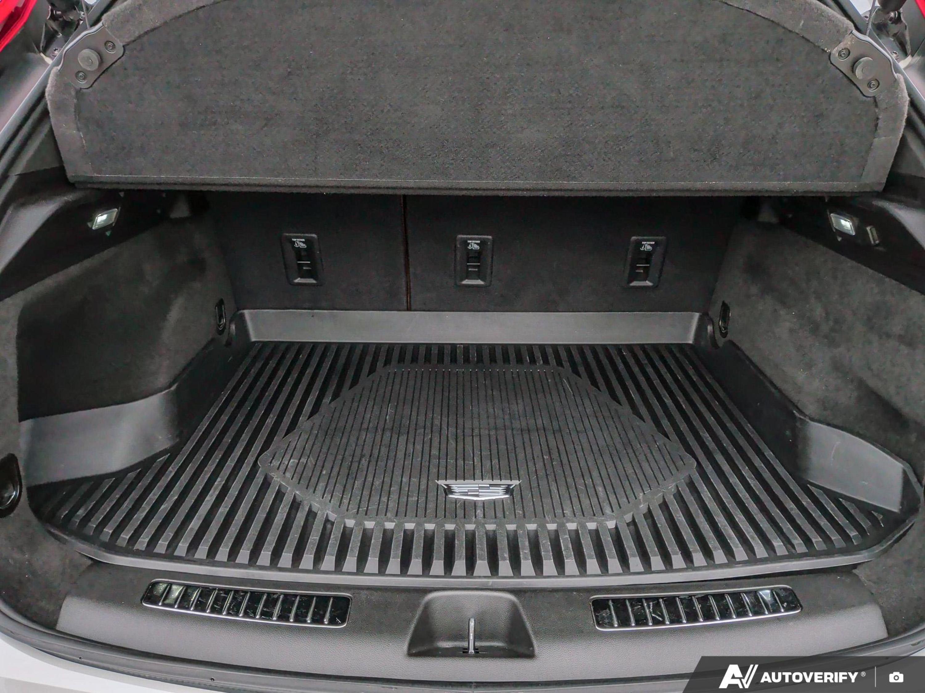 used 2024 Cadillac XT4 car, priced at $39,997