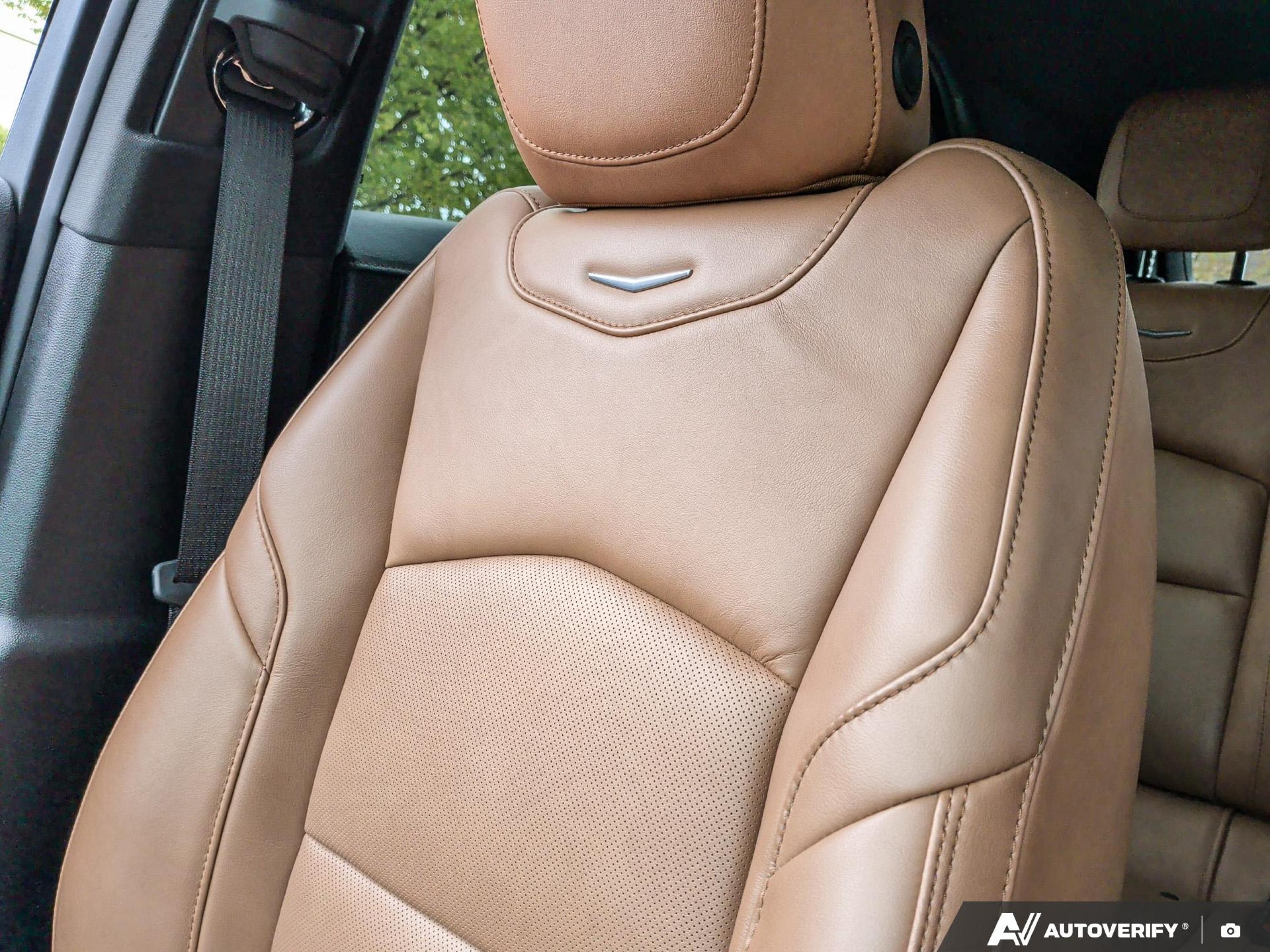 used 2024 Cadillac XT4 car, priced at $39,997