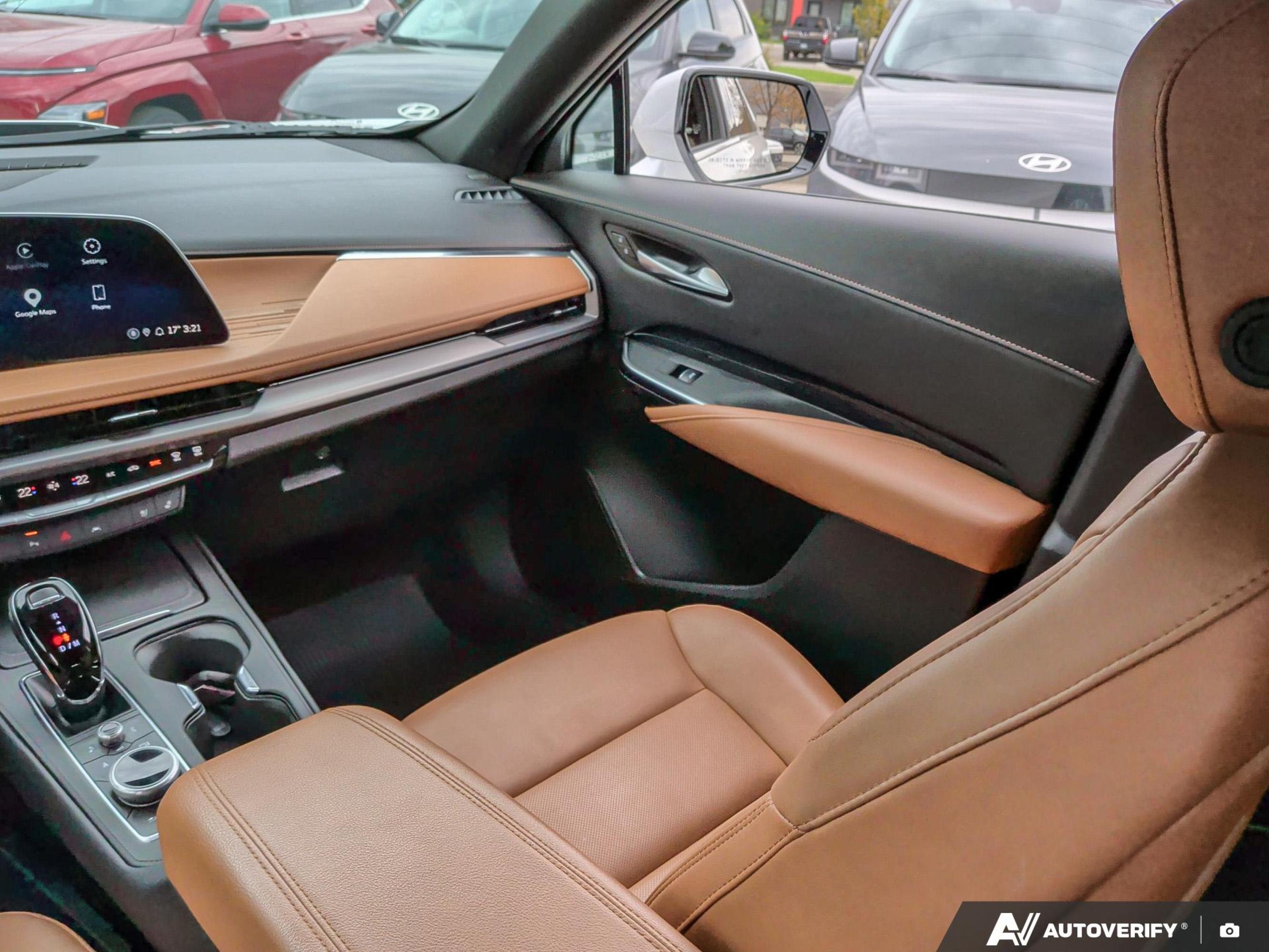used 2024 Cadillac XT4 car, priced at $39,997