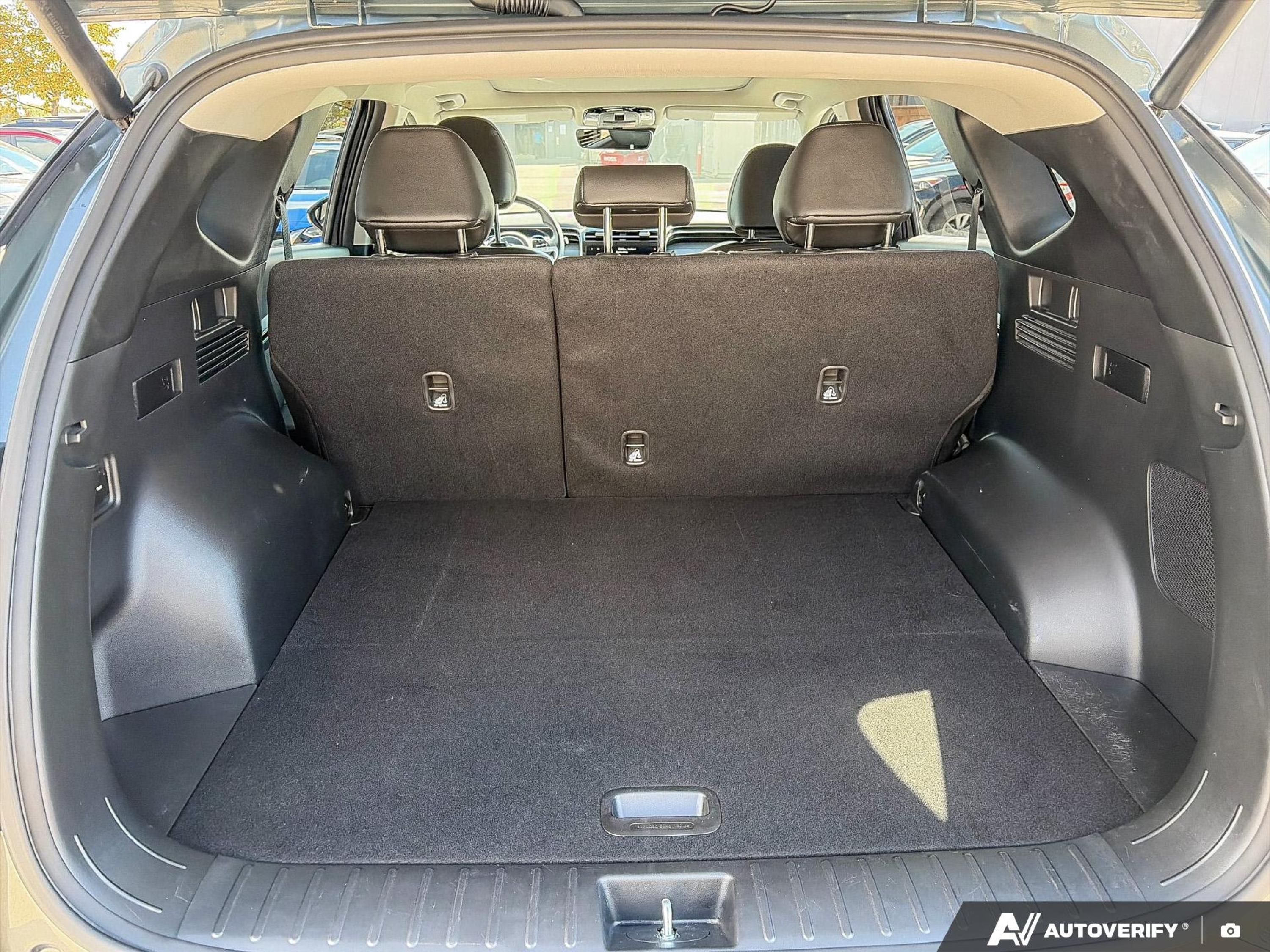 used 2024 Hyundai Tucson Hybrid car, priced at $38,615