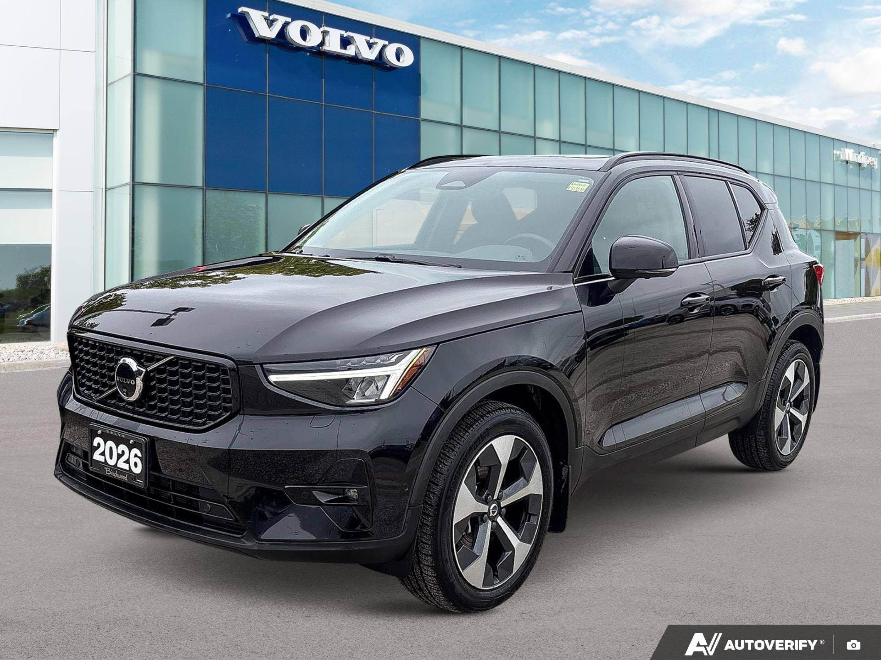 Onyx Black Metallic 2026 Volvo XC40 SUV / Crossover All-Wheel Drive Automatic