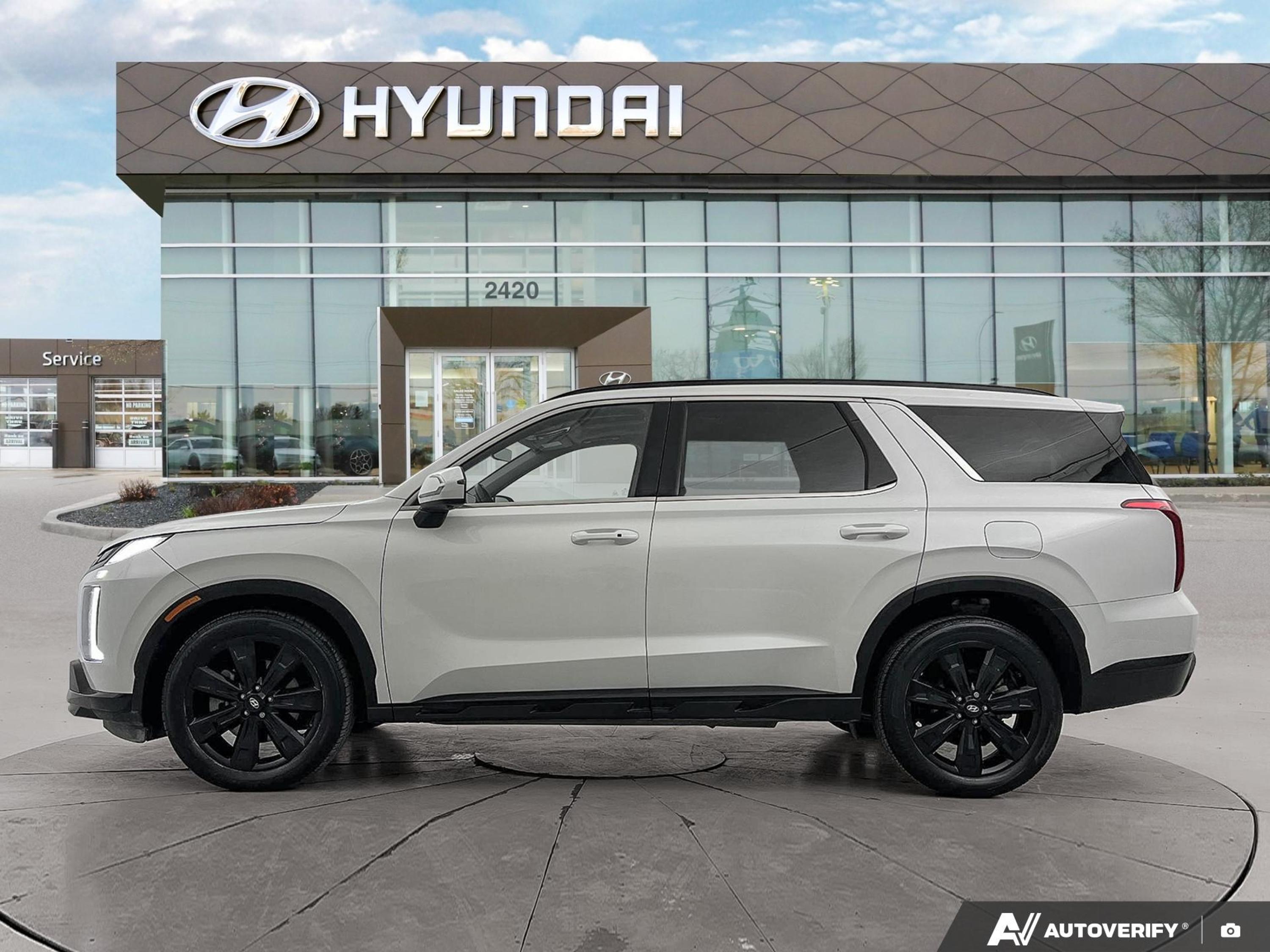 used 2024 Hyundai Palisade car, priced at $44,990