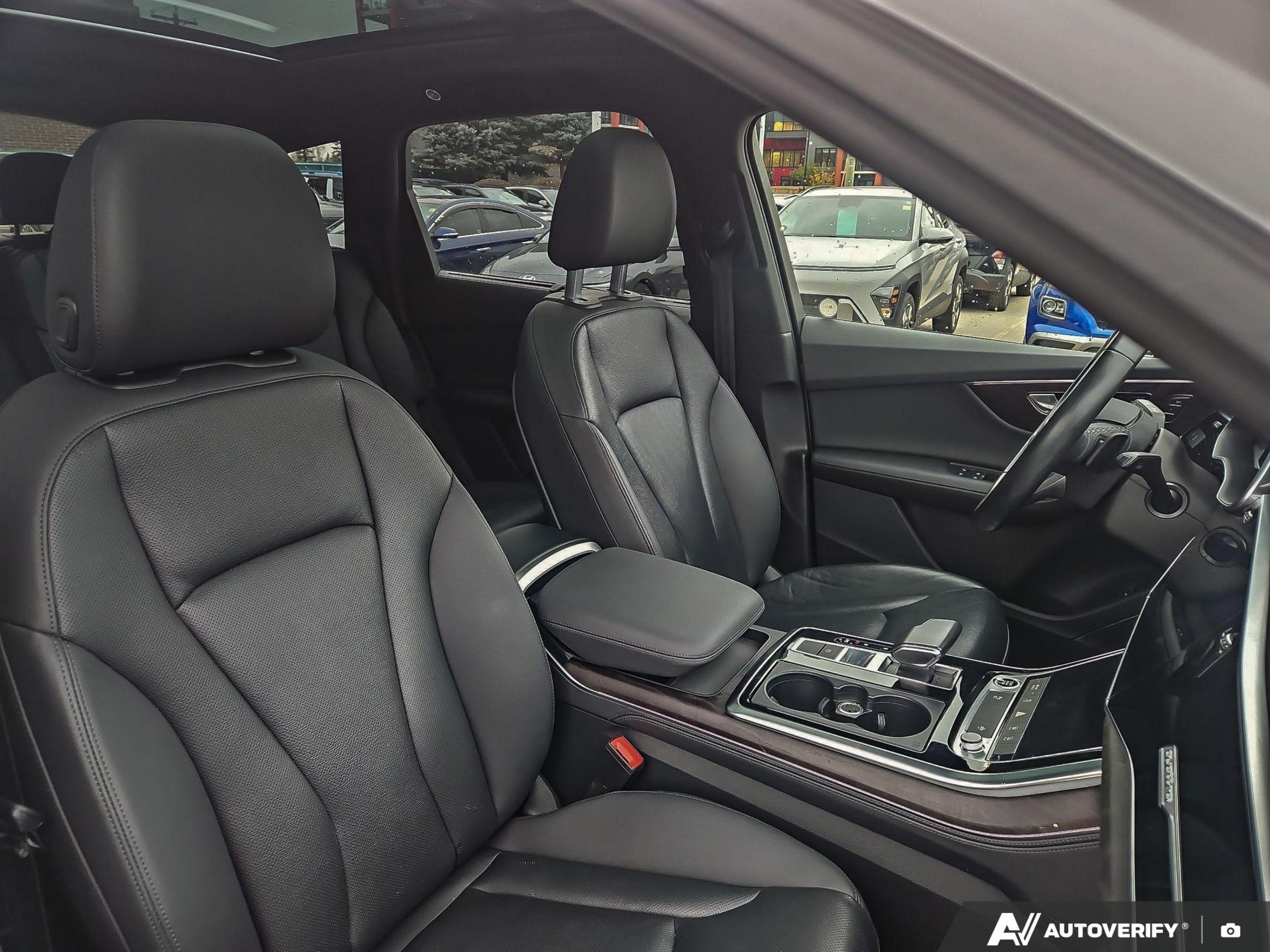 used 2023 Audi Q7 car, priced at $44,381
