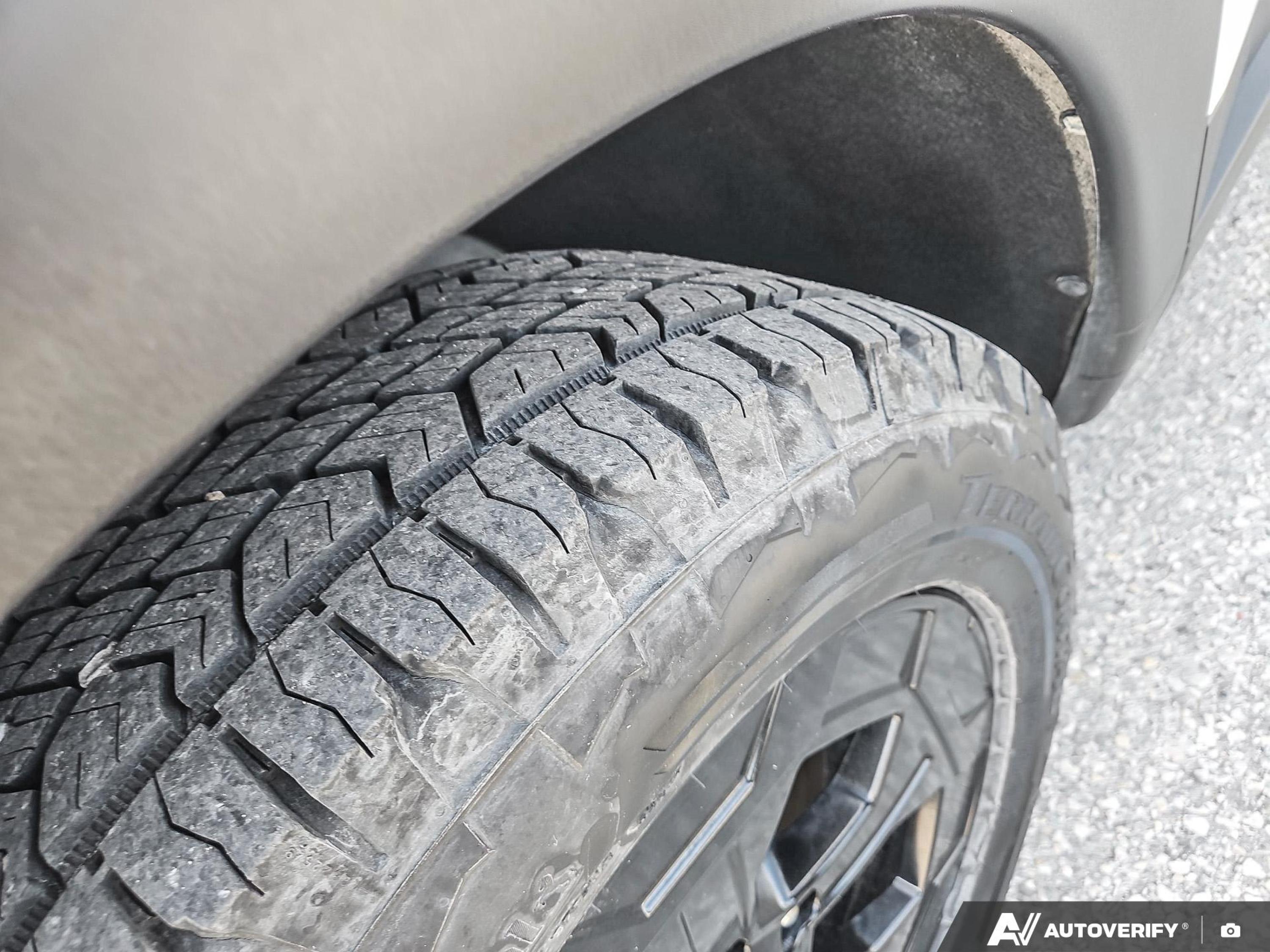 used 2024 Hyundai Santa Fe car, priced at $40,990