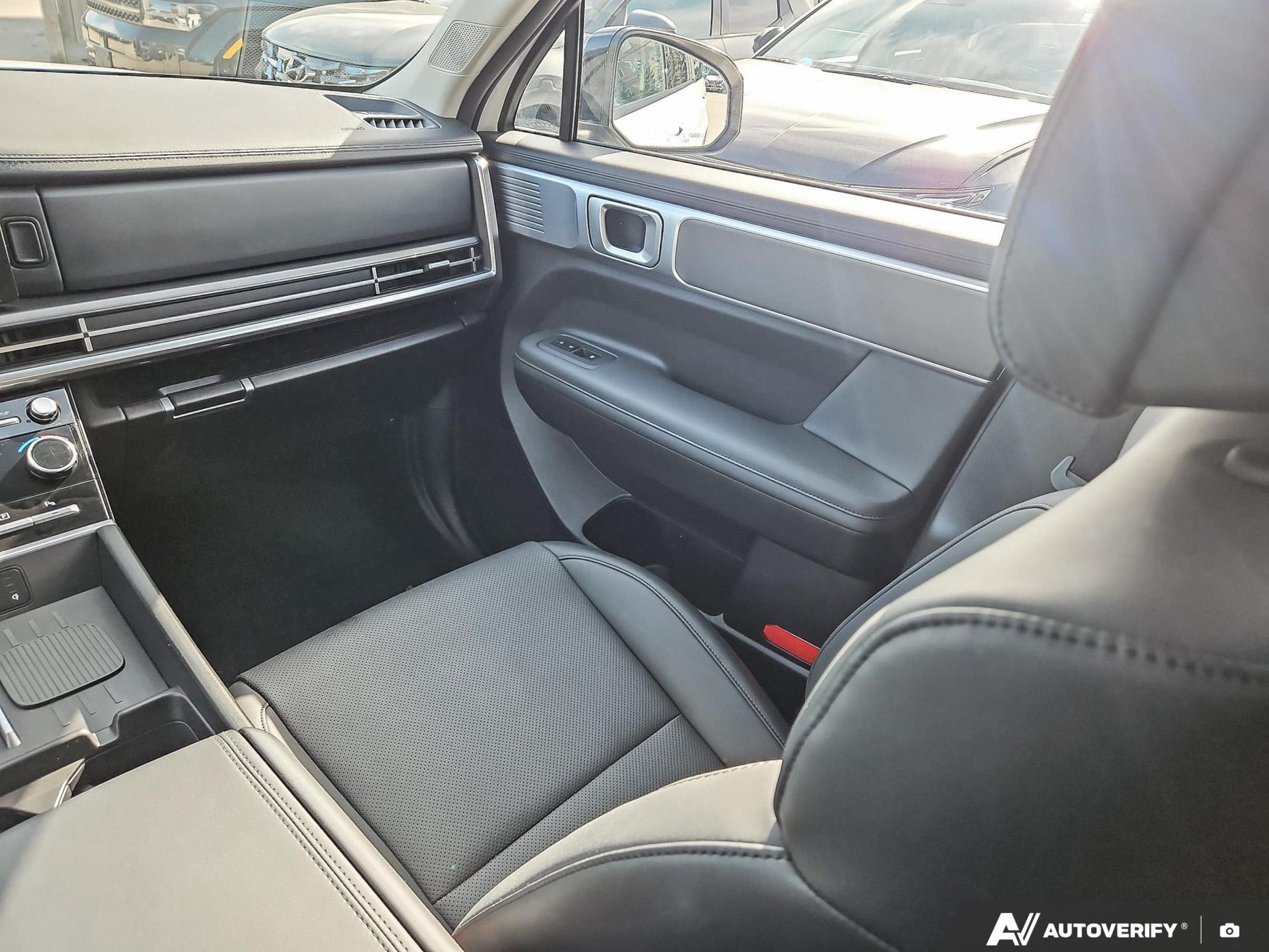 used 2024 Hyundai Santa Fe car, priced at $40,990