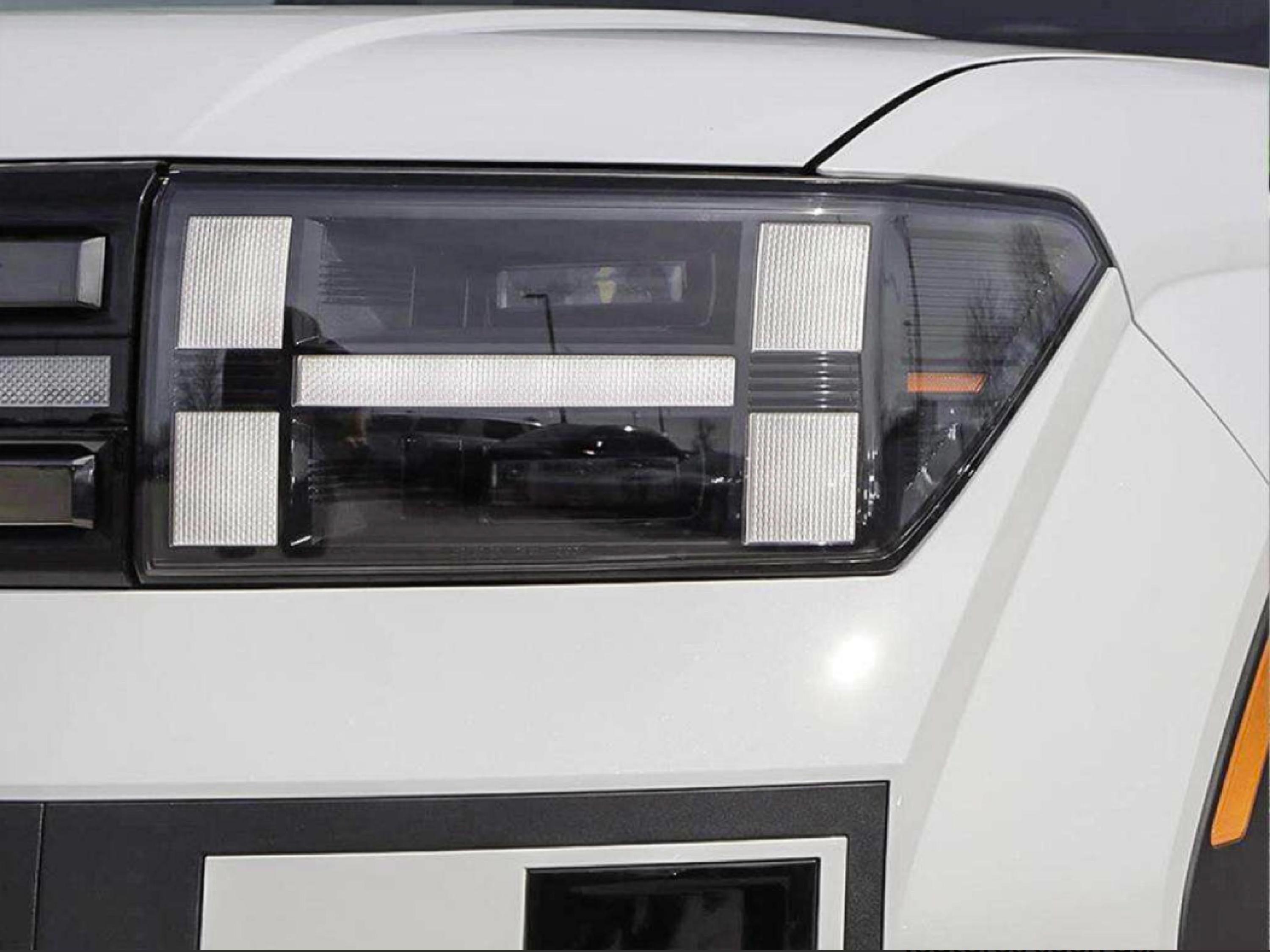 new 2027 Hyundai Santa Fe Hybrid car, priced at $50,653