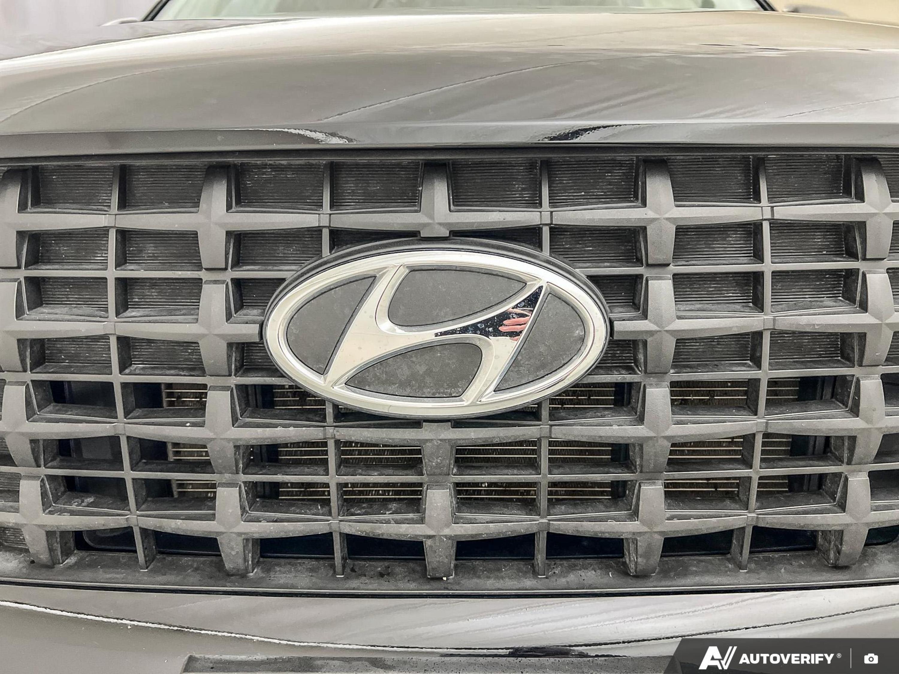 used 2025 Hyundai Venue car, priced at $23,990