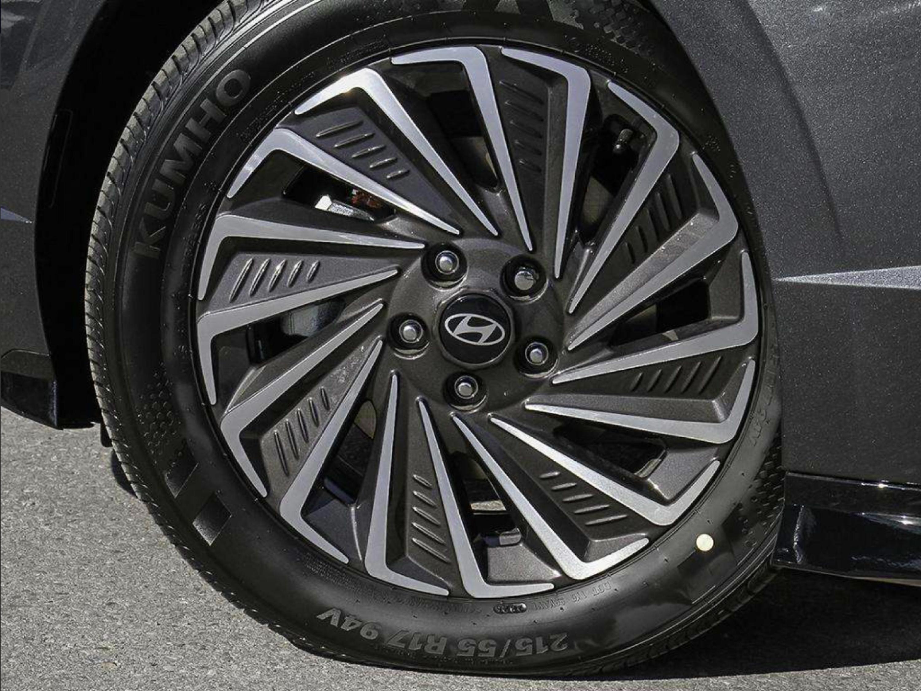new 2027 Hyundai Sonata Hybrid car, priced at $41,853