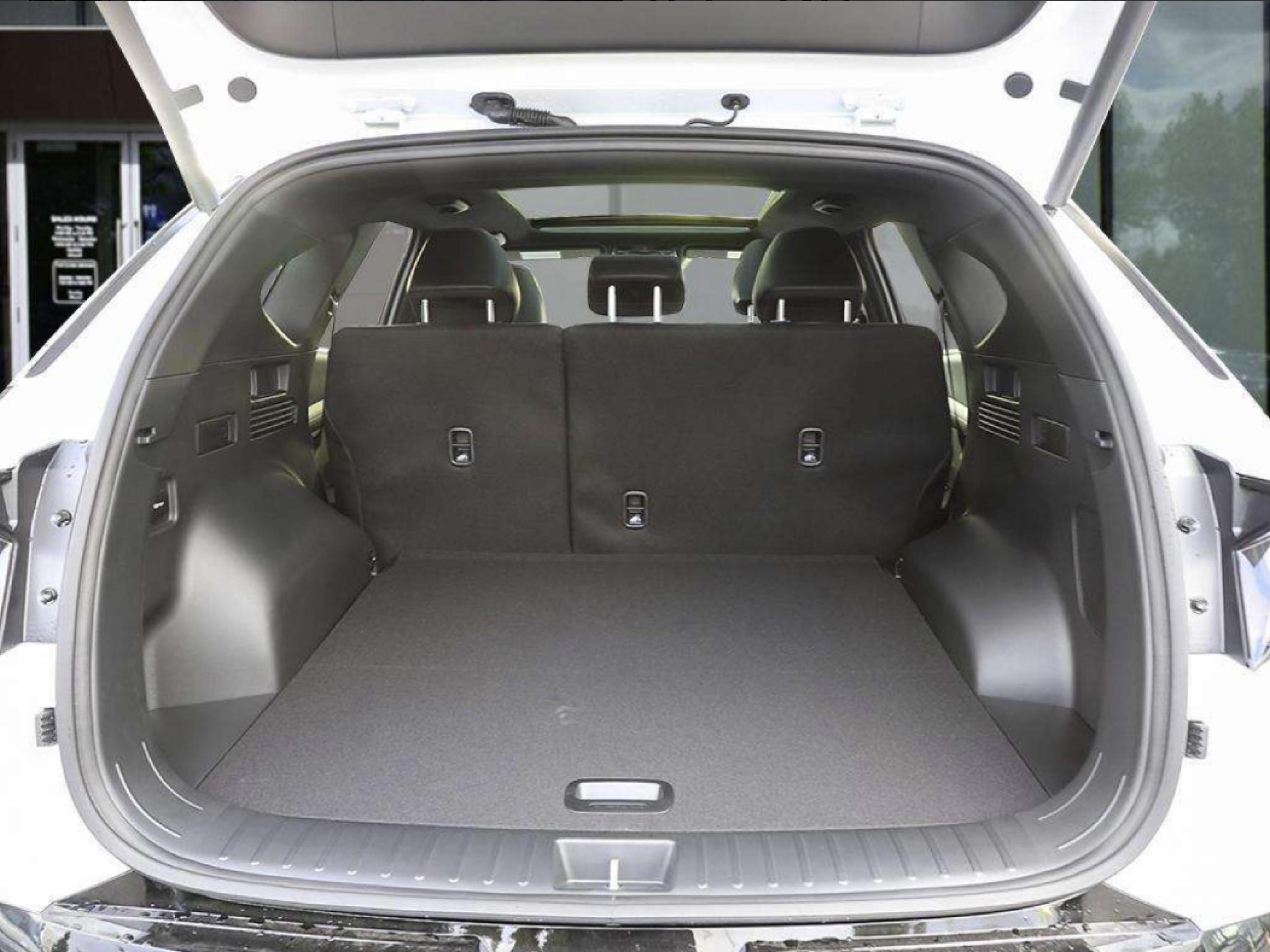 new 2026 Hyundai Tucson Hybrid car, priced at $49,353