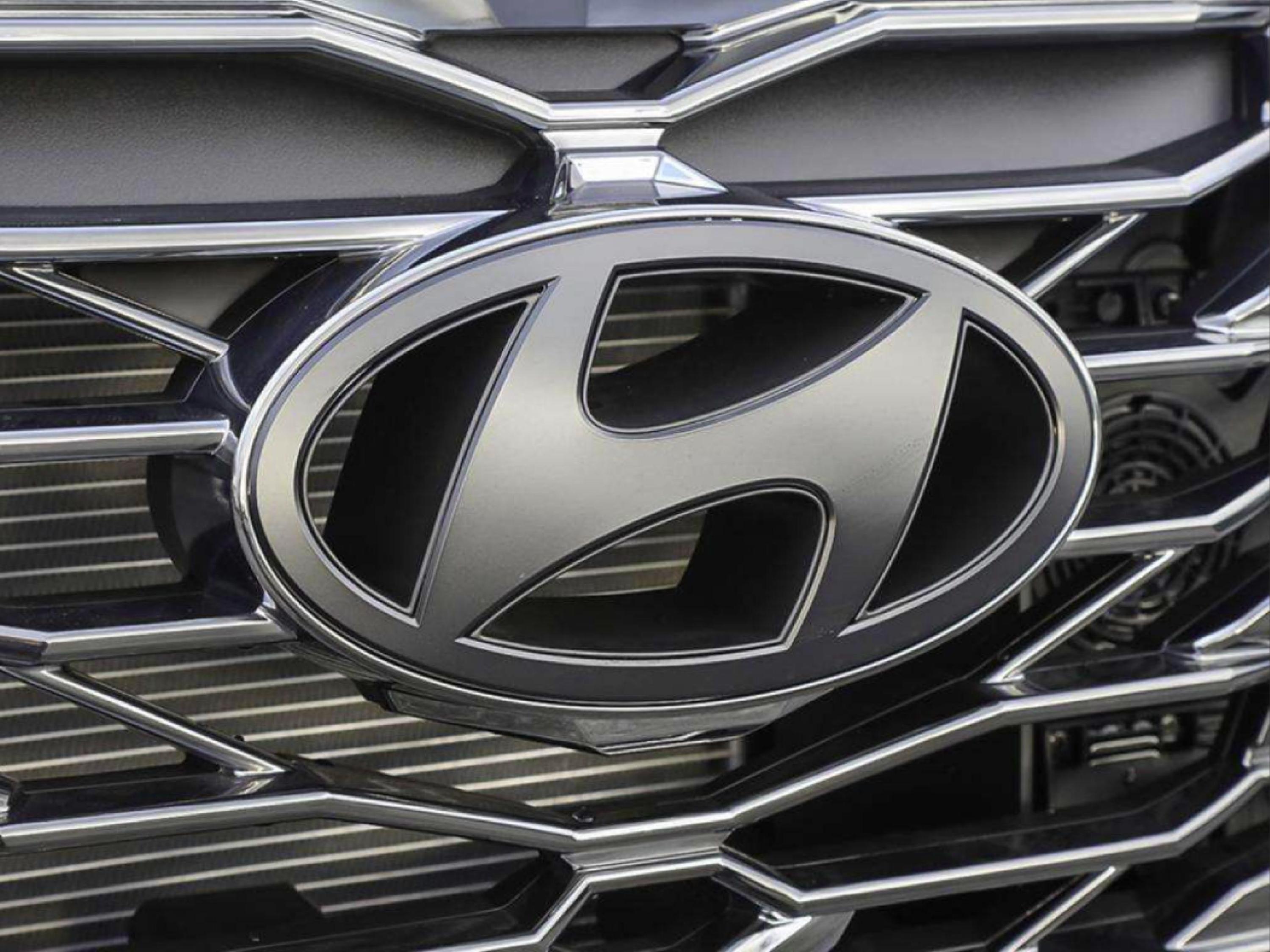 new 2026 Hyundai Tucson Hybrid car, priced at $49,353